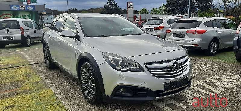 2015' Opel Insignia photo #1