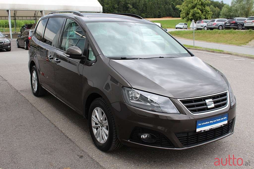 2016' SEAT Alhambra photo #3