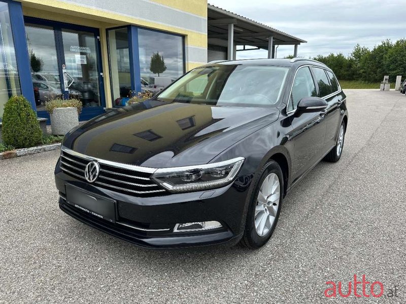 2018' Volkswagen Passat photo #1