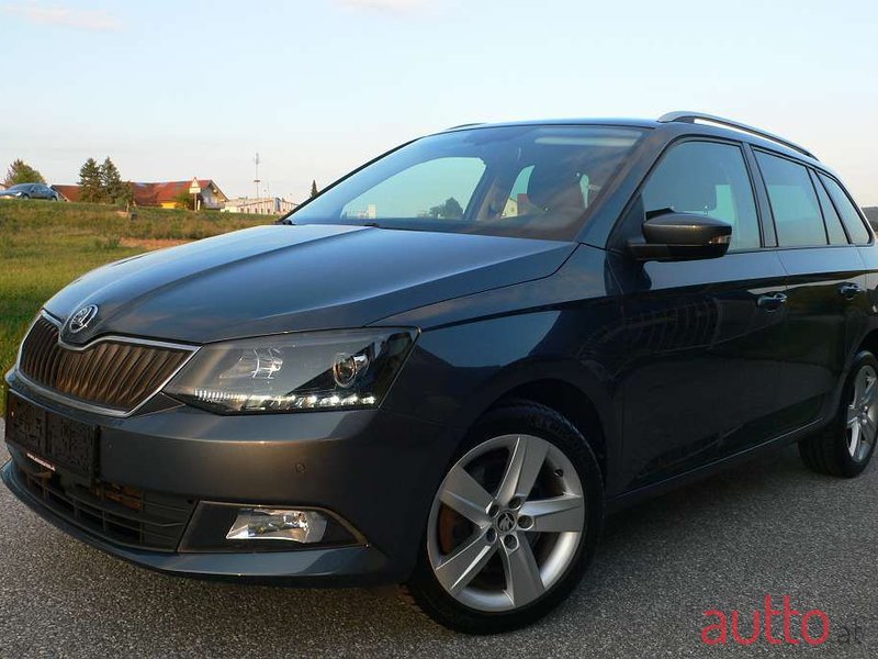 2017' Skoda Fabia photo #3