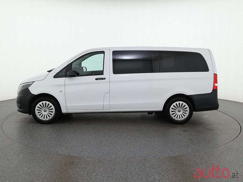 2021' Mercedes-Benz Vito photo #3