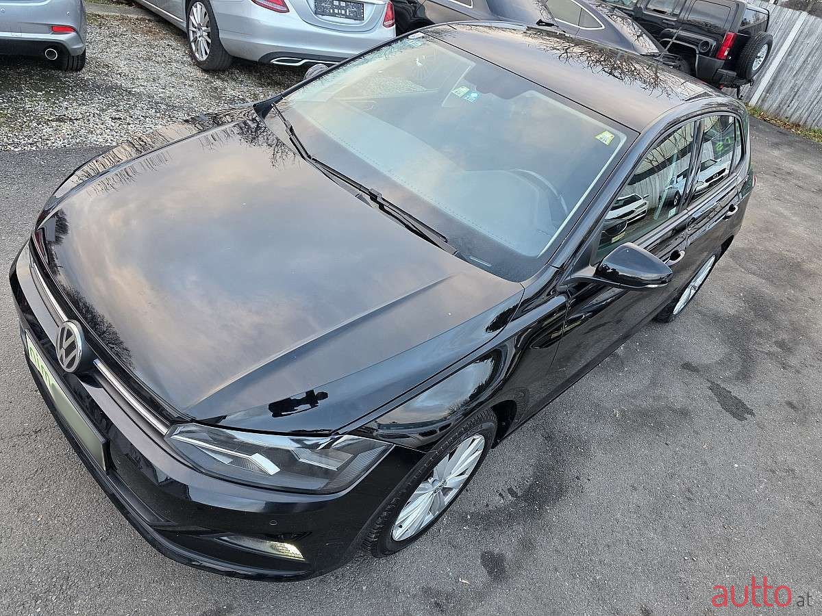 2018' Volkswagen Polo photo #2