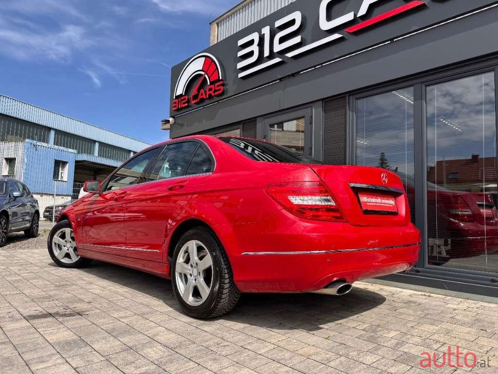 2011' Mercedes-Benz C-Klasse photo #6