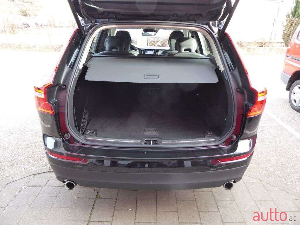 2018' Volvo XC60 photo #4