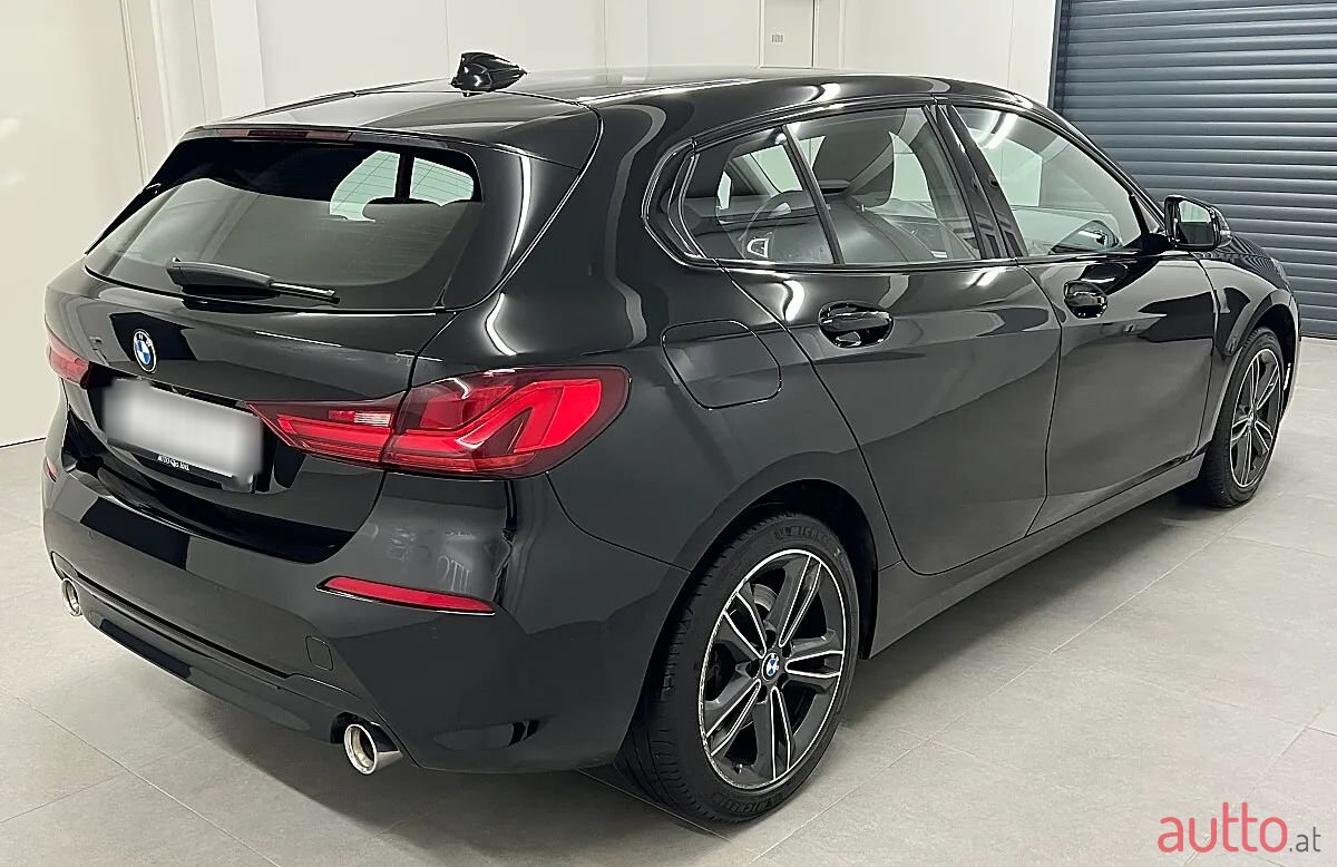 2021' BMW 1Er-Reihe photo #4