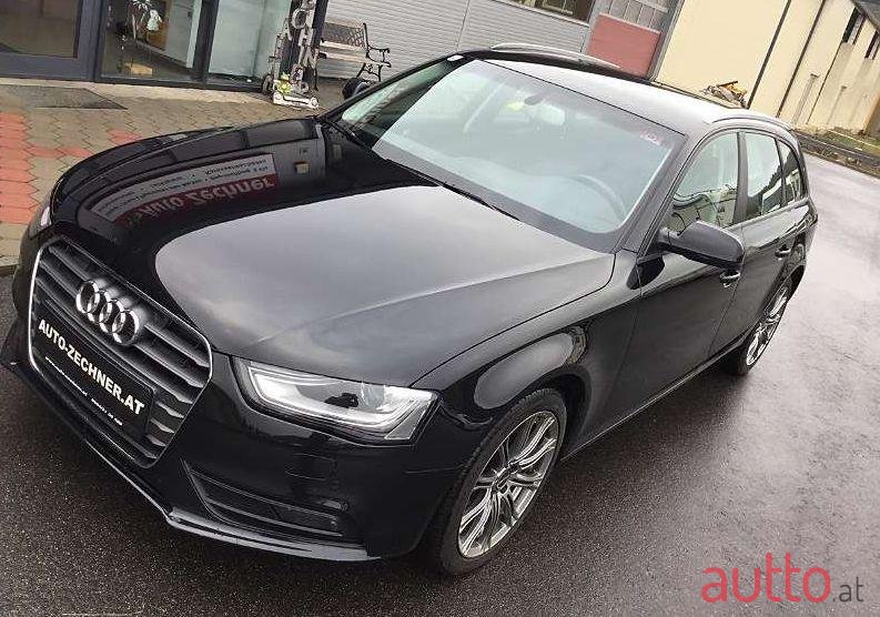 2012' Audi A4 photo #1