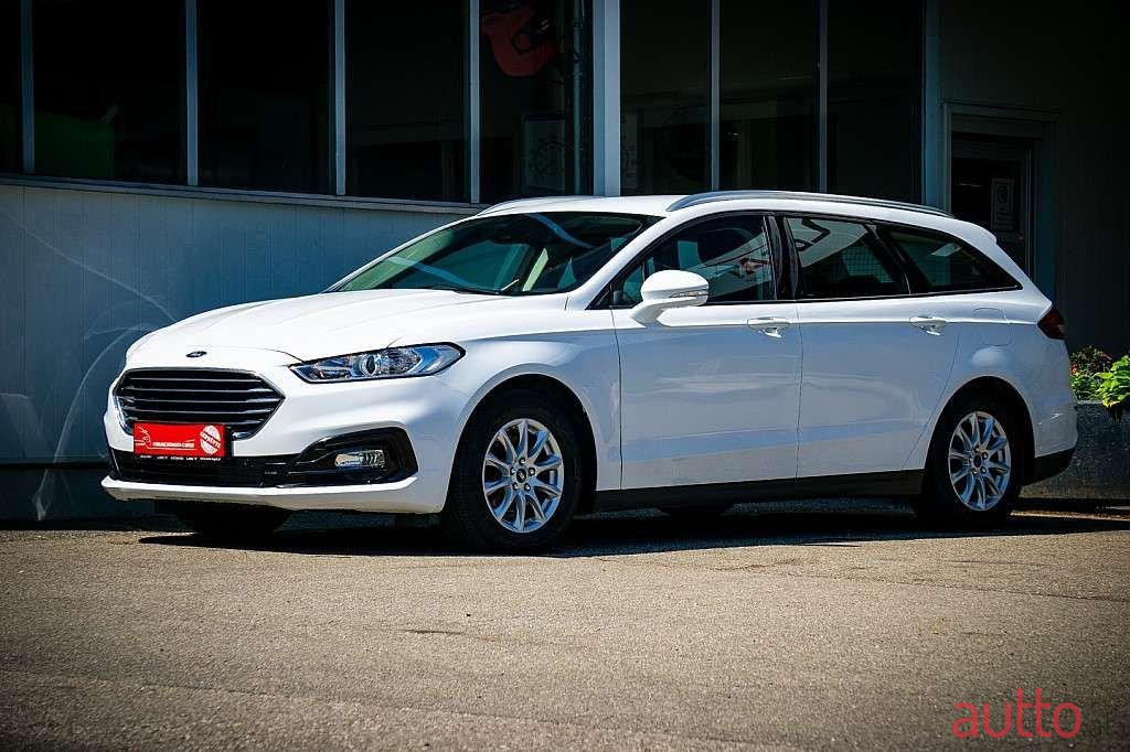 2020' Ford Mondeo photo #2