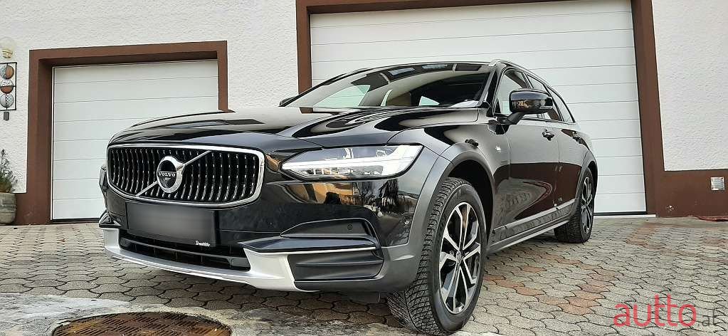 2020' Volvo V90 photo #5