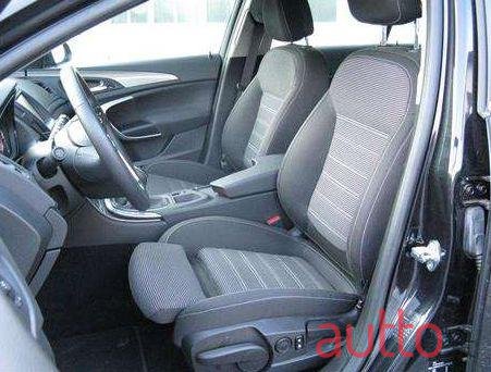 2016' Opel Insignia photo #4