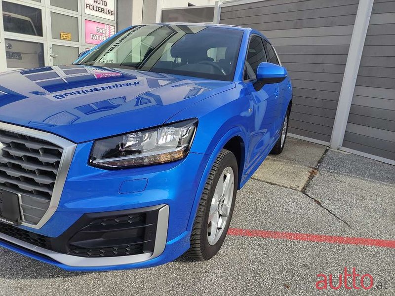 2019' Audi Q2 photo #5