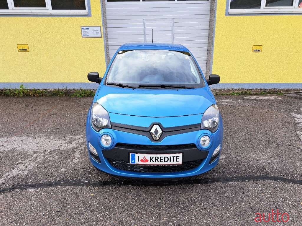 2013' Renault Twingo photo #2