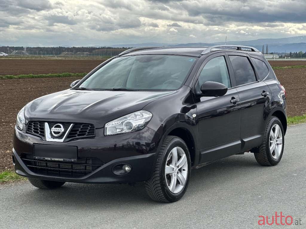 2012' Nissan Qashqai photo #1