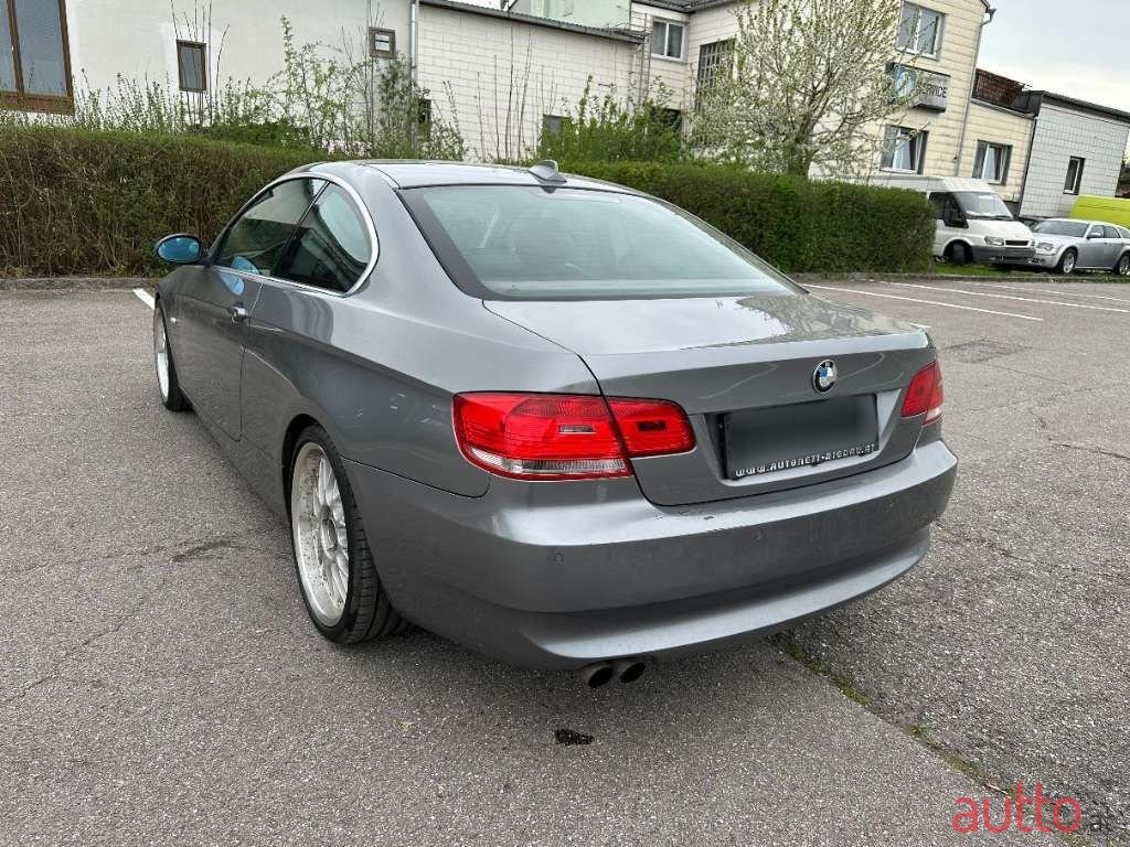 2006' BMW 3Er-Reihe photo #4