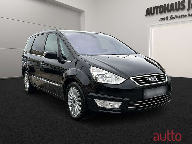 2015' Ford Galaxy photo #2