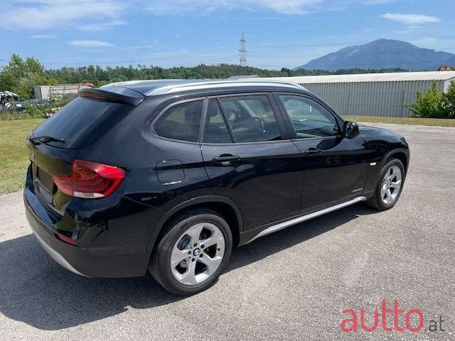 2011' BMW X1 photo #2