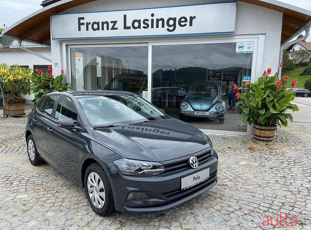 2019' Volkswagen Polo photo #1