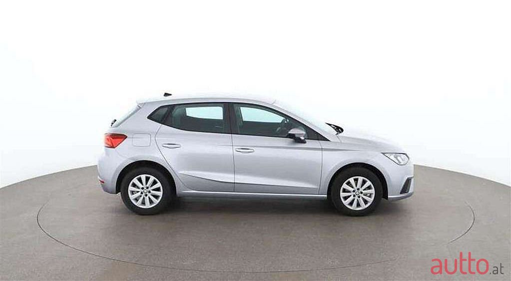 2018' SEAT Ibiza photo #2