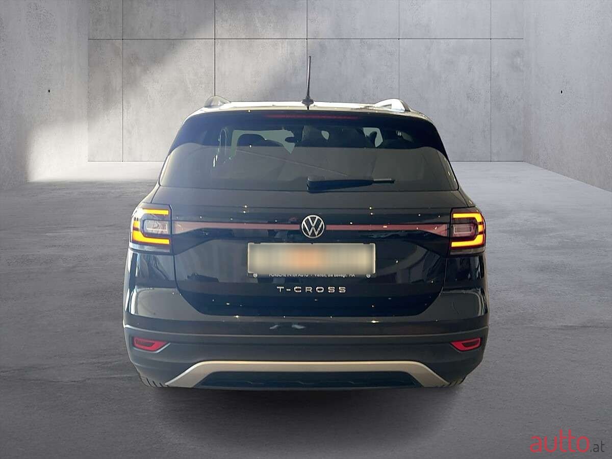 2020' Volkswagen T-Cross photo #4