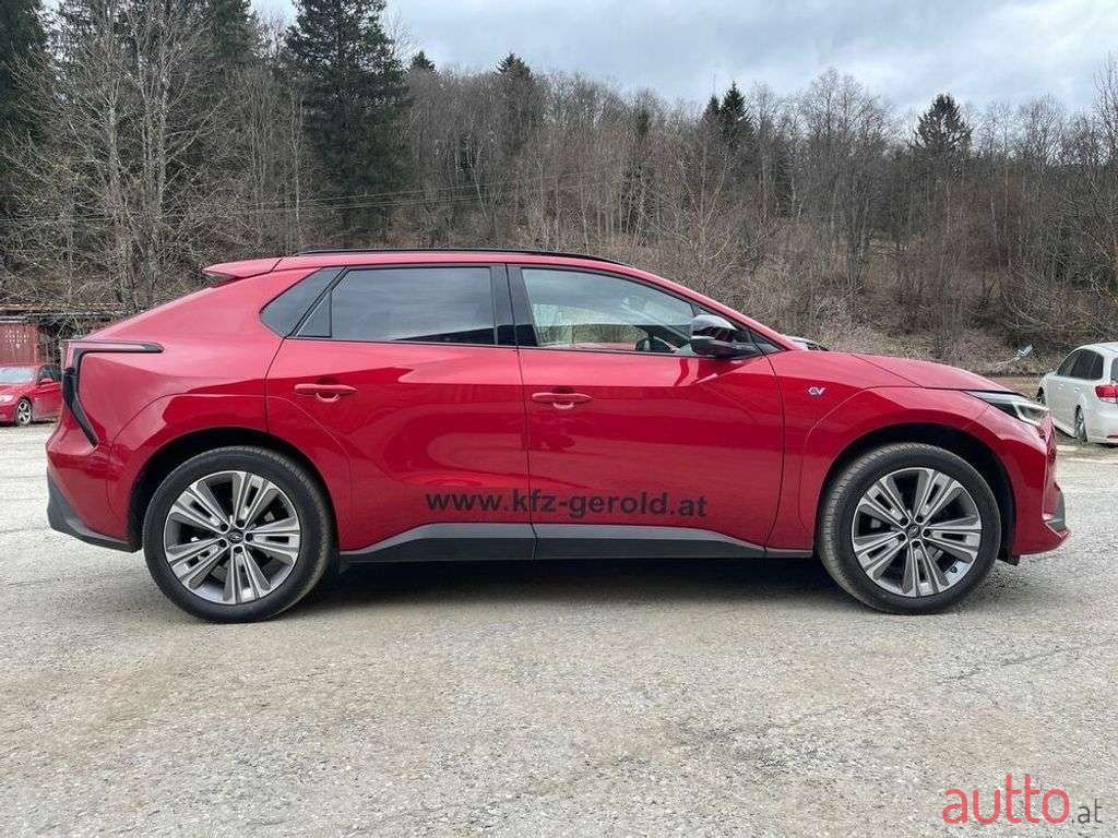 2023' Subaru Solterra photo #6