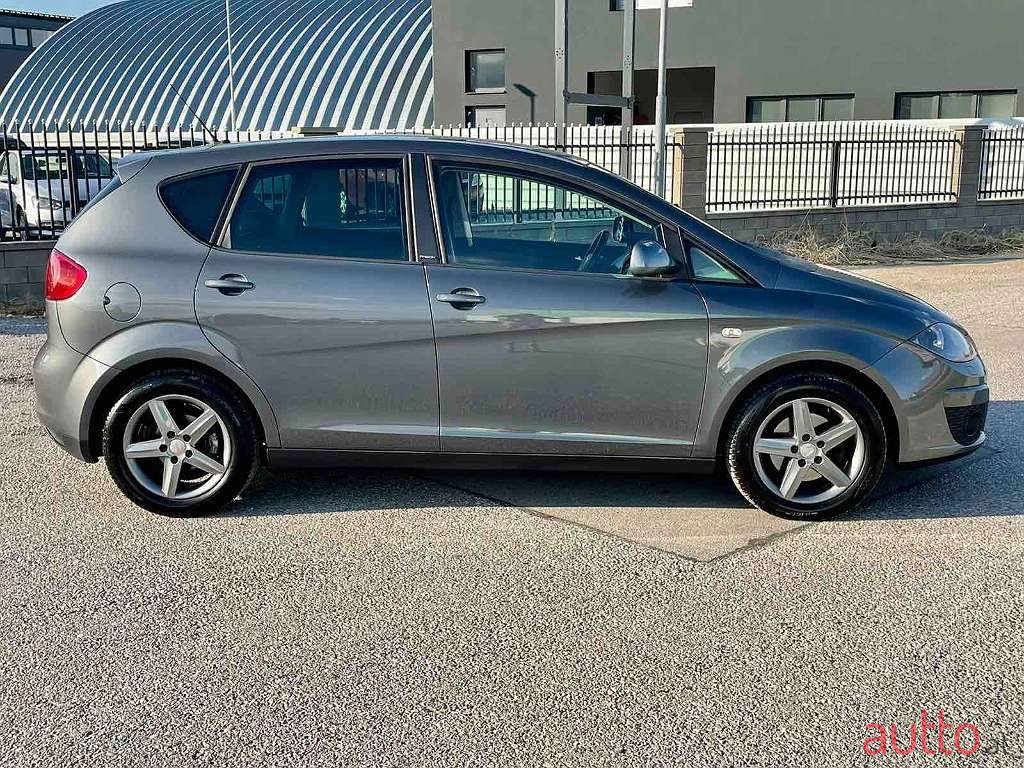 2015' SEAT Altea photo #5