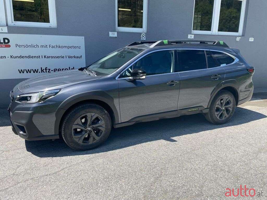 2021' Subaru Outback photo #3