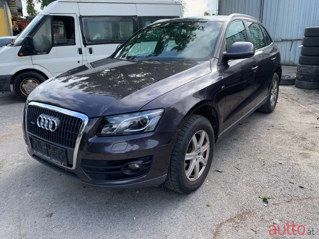 2010' Audi Q5 photo #1