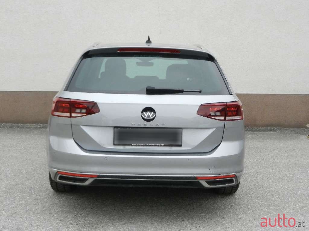 2021' Volkswagen Passat photo #5