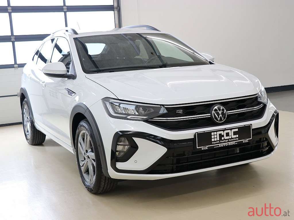 2022' Volkswagen Taigo photo #3