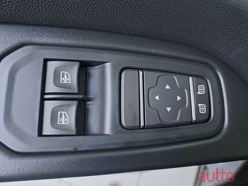 2024' Renault Trafic photo #3