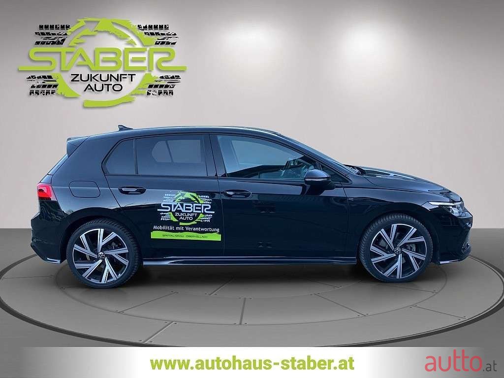 2024' Volkswagen Golf photo #6