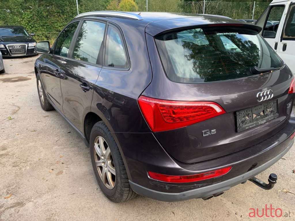 2010' Audi Q5 photo #3