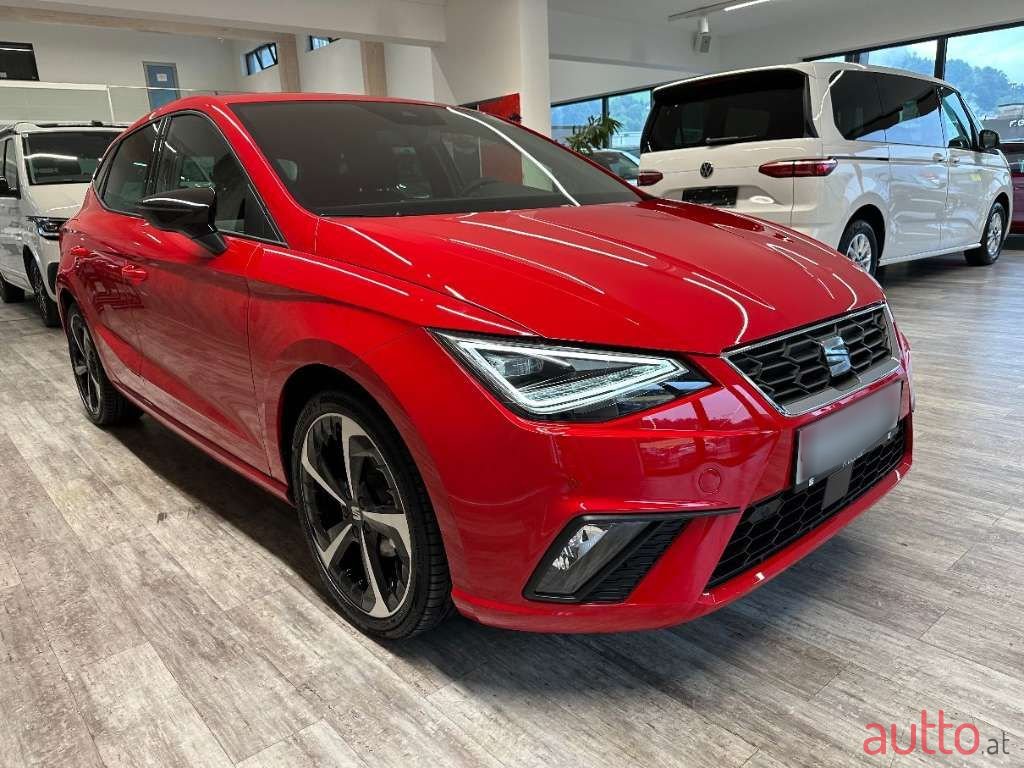 2023' SEAT Ibiza photo #2
