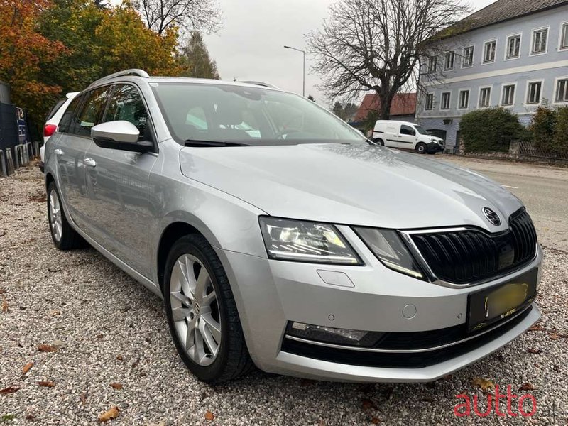 2019' Skoda Octavia photo #3