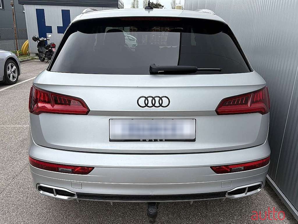 2021' Audi Q5 photo #5