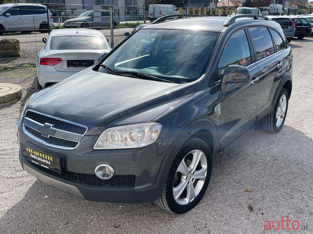 2010' Chevrolet Captiva photo #4