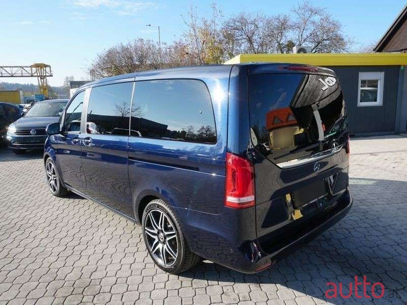 2020' Mercedes-Benz V-Klasse photo #5