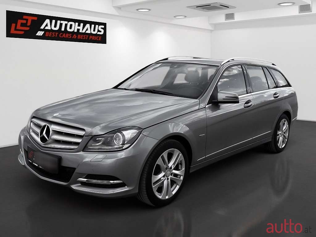 2012' Mercedes-Benz C-Klasse photo #1