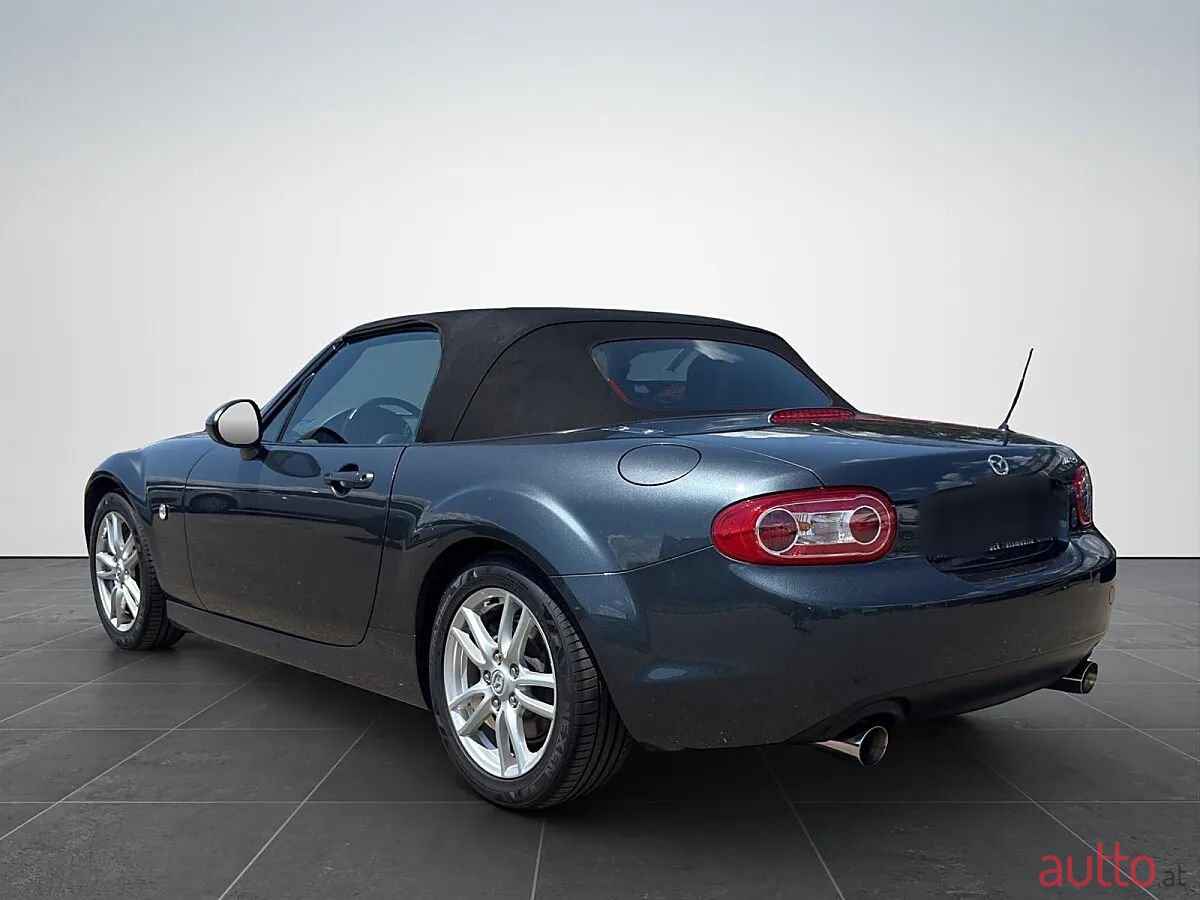 2011' Mazda MX-5 photo #4