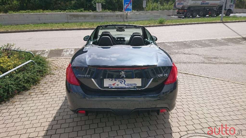 2012' Peugeot 308 photo #5