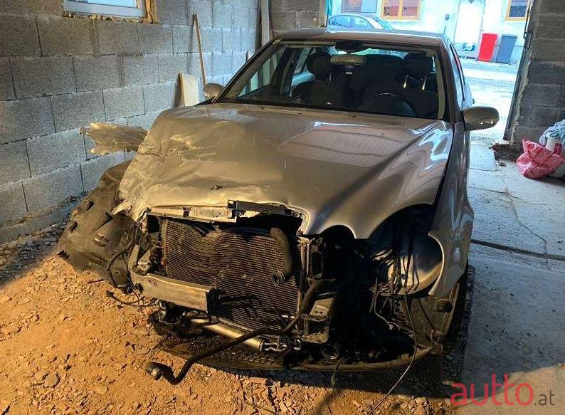 2002' Mercedes-Benz E-Klasse photo #2