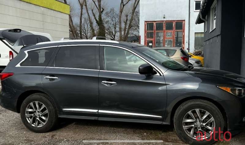 2013' Infiniti JX35 photo #2