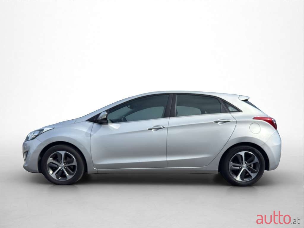 2015' Hyundai i30 photo #3