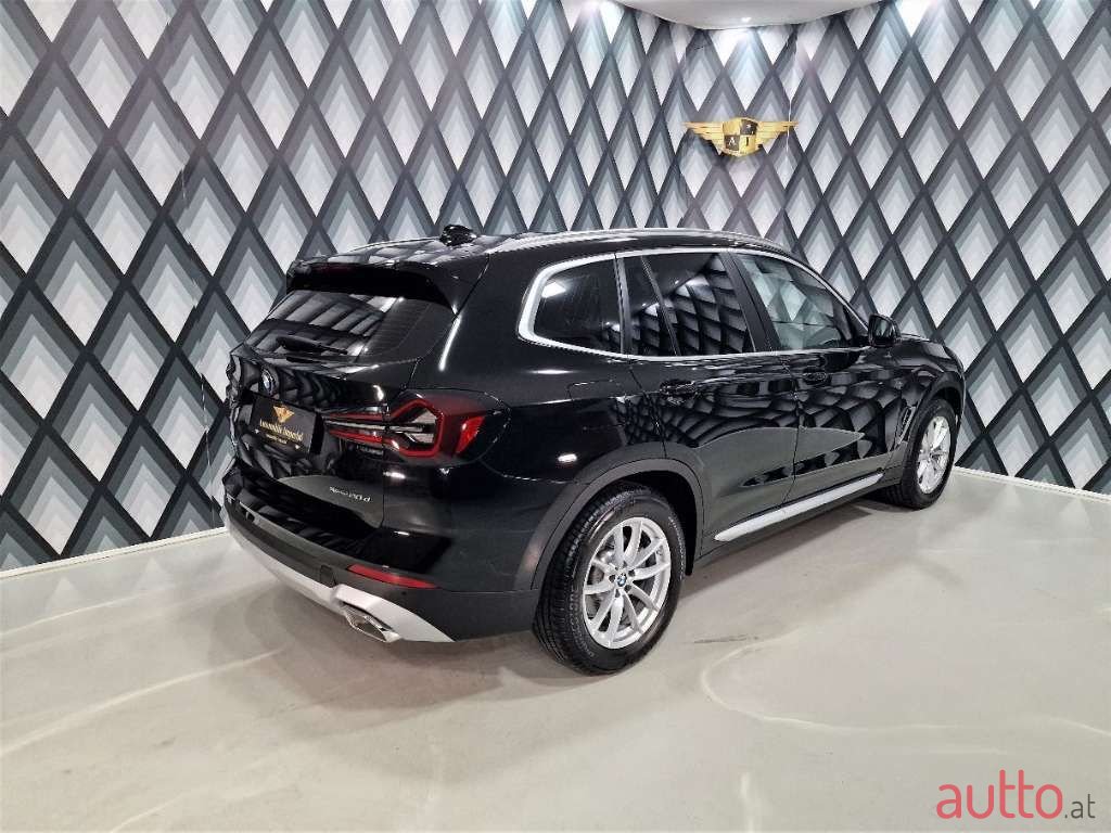 2022' BMW X3 photo #3