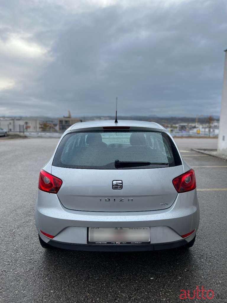 2015' SEAT Ibiza photo #6
