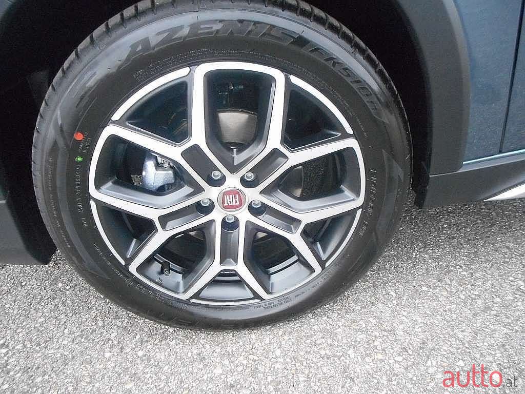 2022' Fiat Tipo photo #6