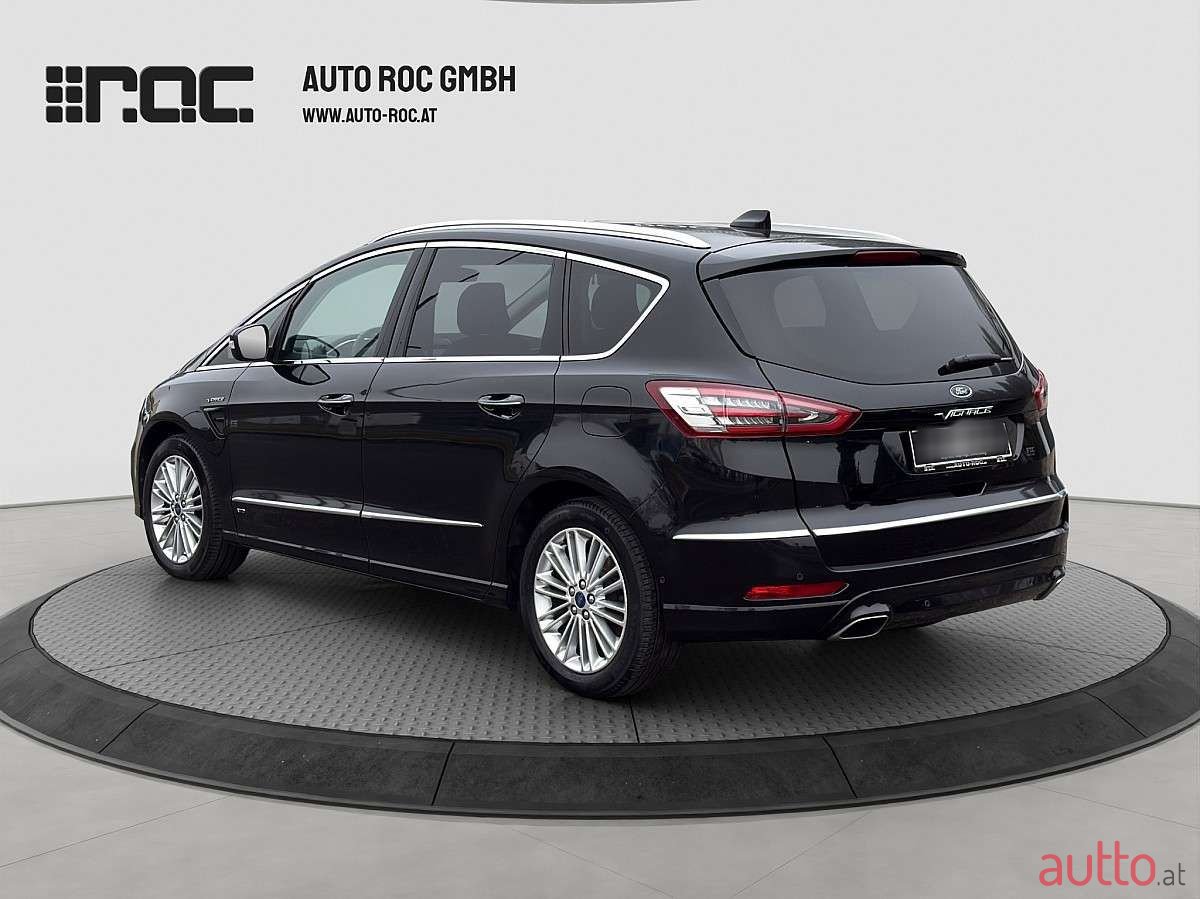 2022' Ford S-Max photo #3