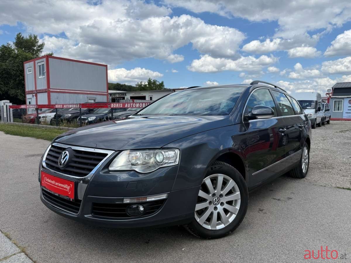 2010' Volkswagen Passat photo #1