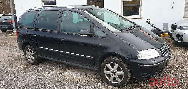 2006' Volkswagen Sharan photo #1