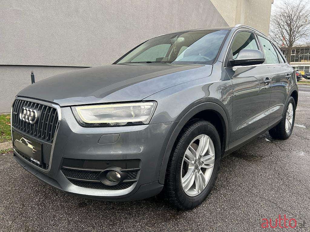 2012' Audi Q3 photo #2