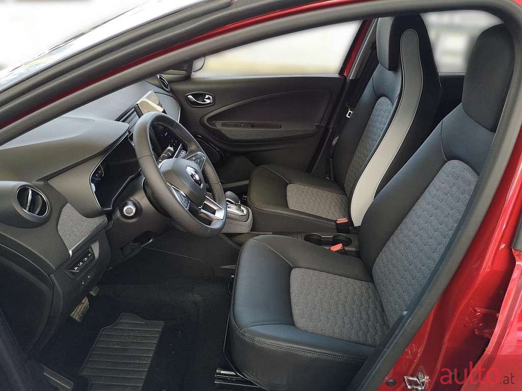 2022' Renault Zoe photo #5